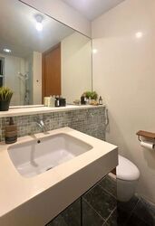 RV Suites (D10), Apartment #630080161